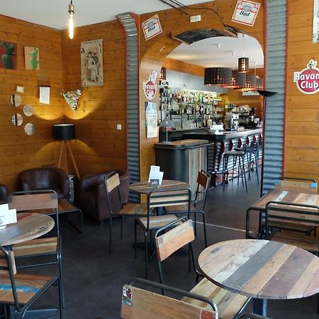 Hotel Les Pins Saint-Trojan-les-Bains Esterno foto