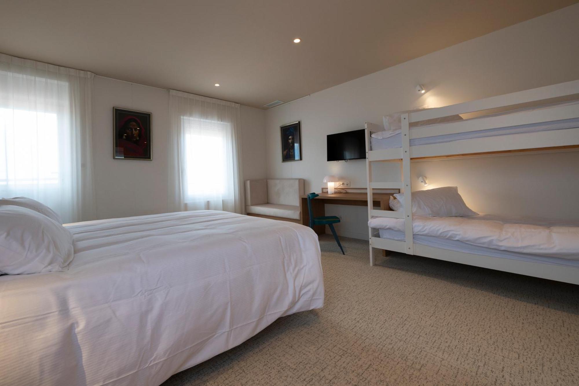 Hotel Les Pins Saint-Trojan-les-Bains Esterno foto