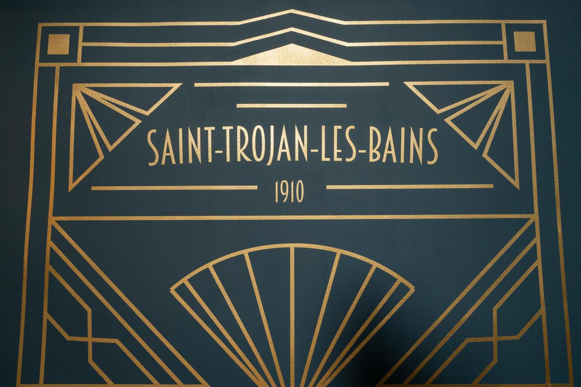 Hotel Les Pins Saint-Trojan-les-Bains Esterno foto