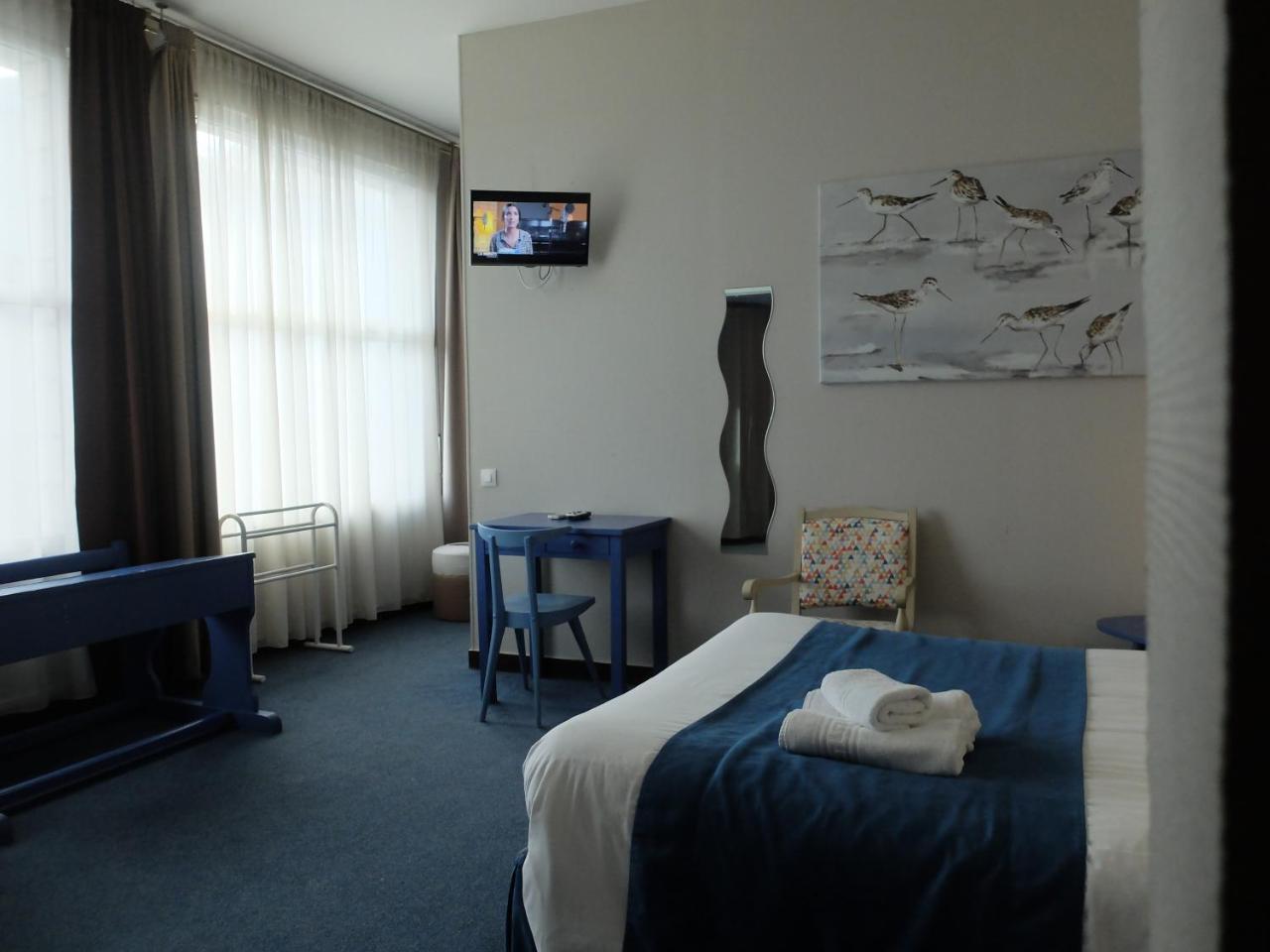 Hotel Les Pins Saint-Trojan-les-Bains Esterno foto