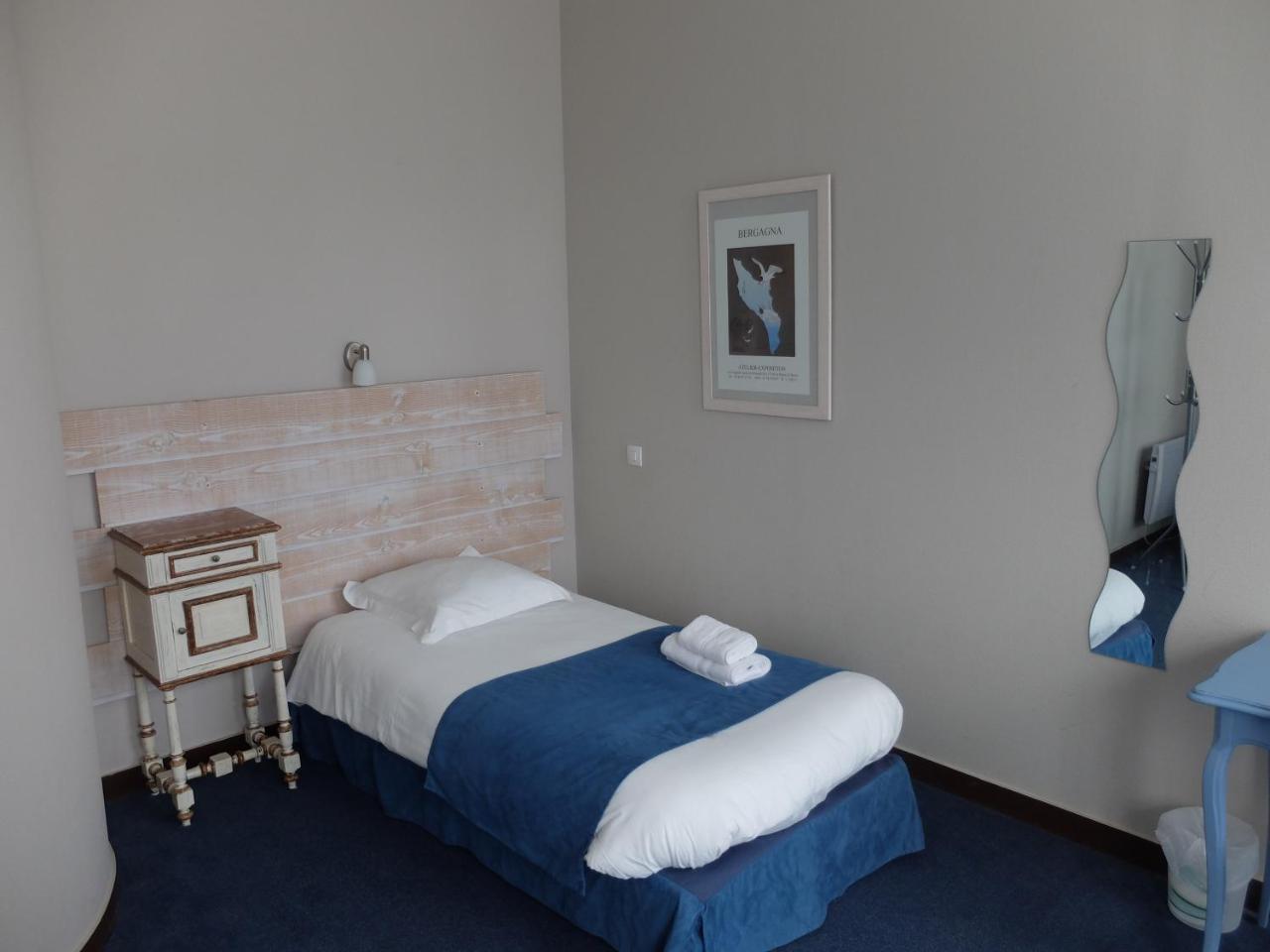 Hotel Les Pins Saint-Trojan-les-Bains Esterno foto
