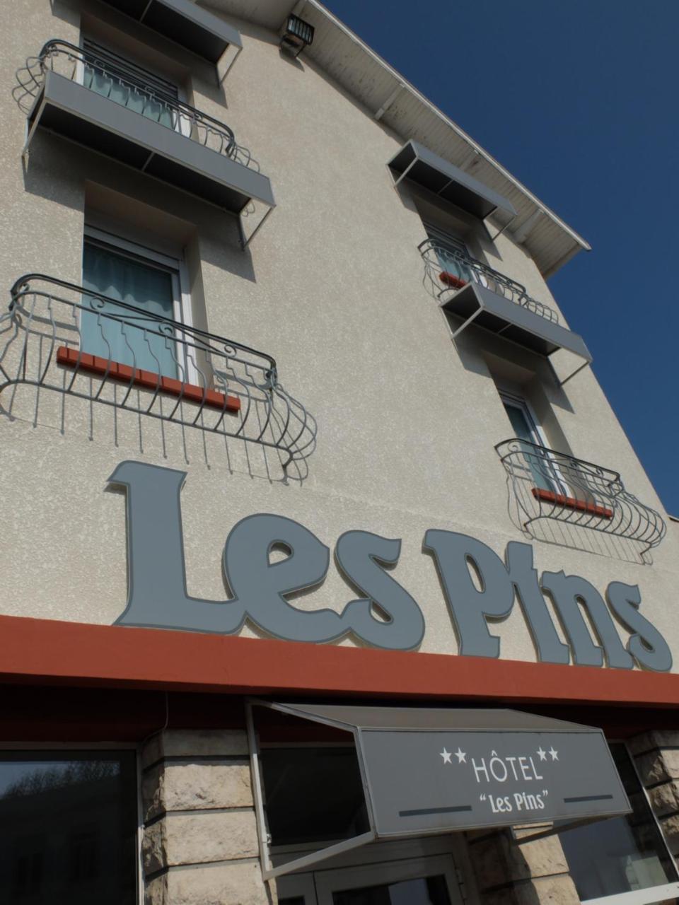 Hotel Les Pins Saint-Trojan-les-Bains Esterno foto